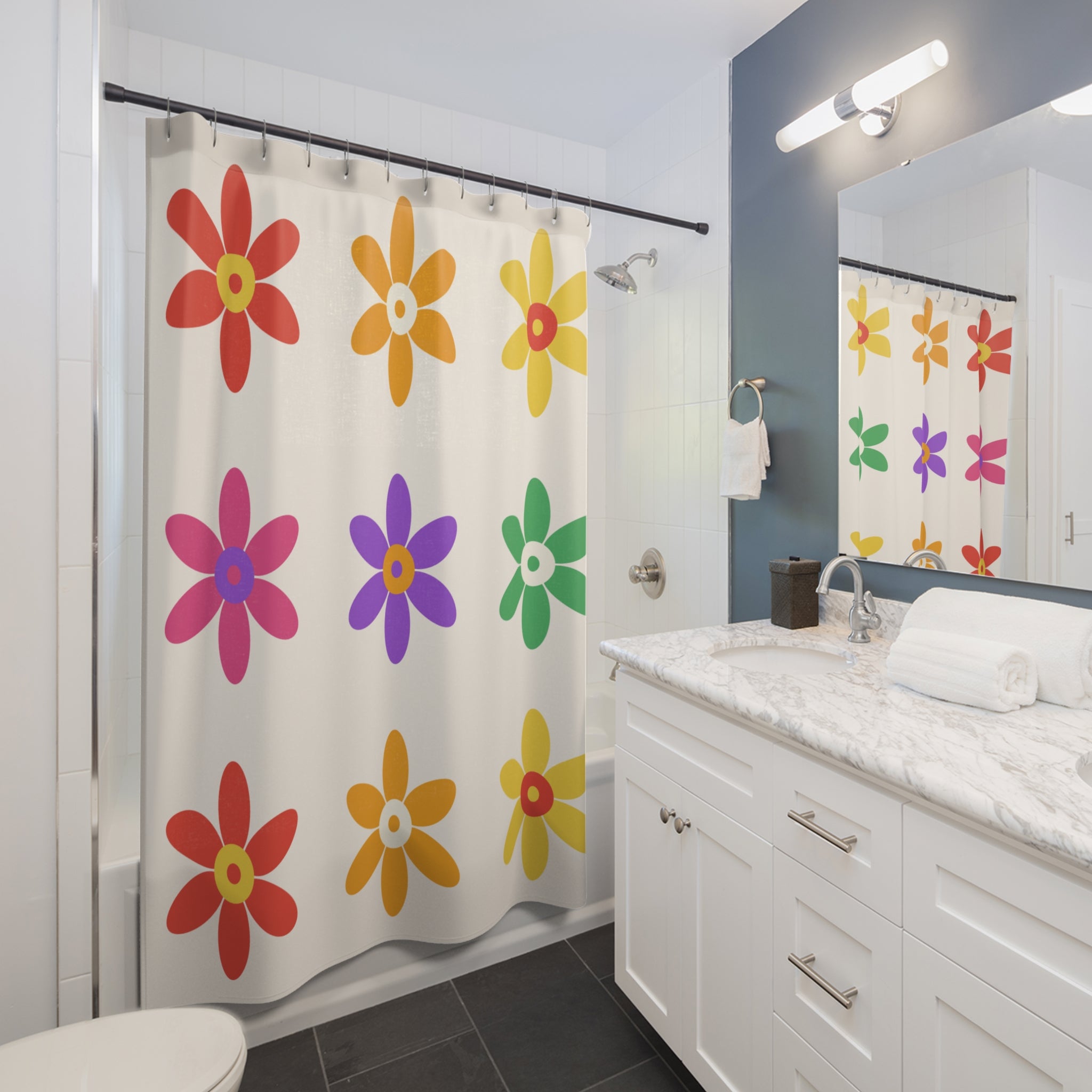 Flower Power Shower Curtain: Retro Daisy