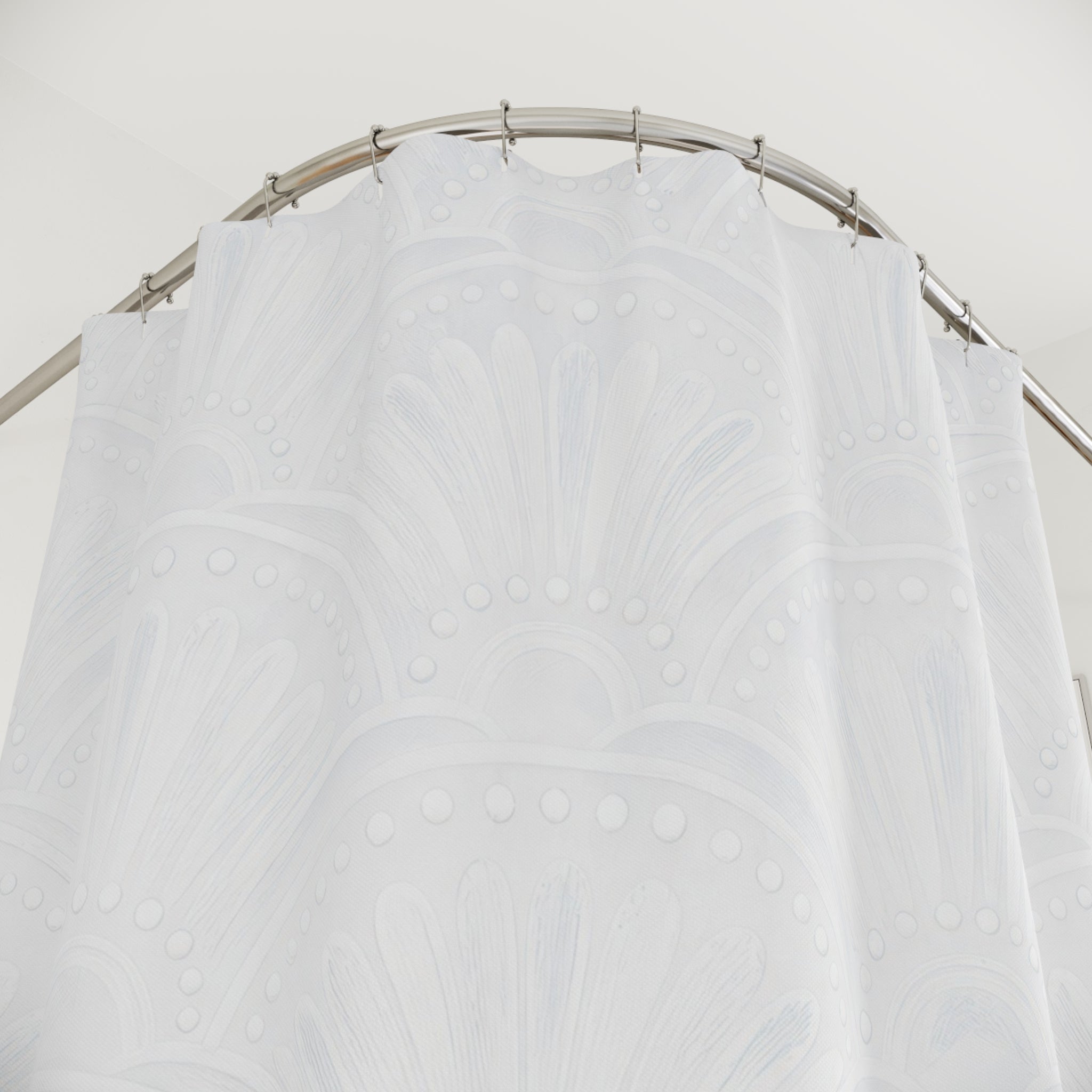 White Boho Shower Curtain, Scallop Fan Bath Decor, Art Deco Arch Pattern, Minimal Guest Bathroom Decor, Soft Spa Style, White Spa Style